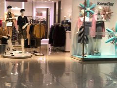 -友谊新天地广场(金街店)