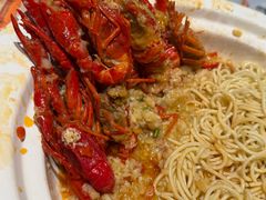 -肥肥虾庄·金牌油焖大虾(杨园滨江时代walk店)