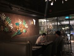 -Oasis Bar & Grill