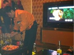 -美好时光量贩欢唱城(汇金商贸城店)