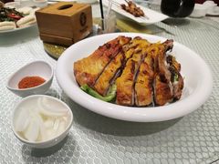 馕坑果木烤羊排-巴扎美食·新疆菜·西域歌舞表演餐厅(新疆大厦店)