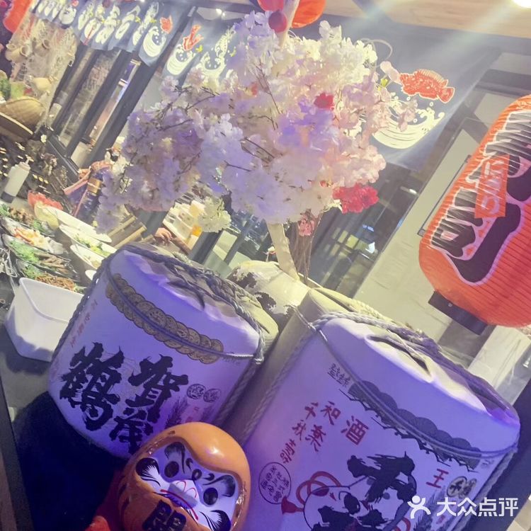 火锅加烧烤加自助餐加鸡尾酒