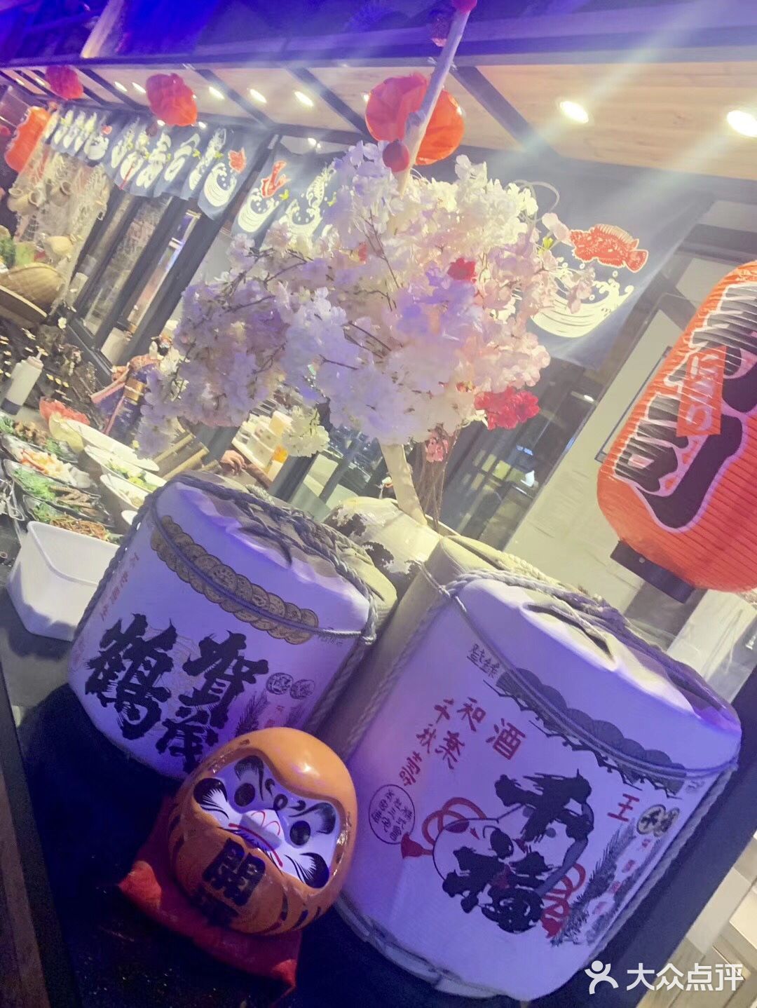 火锅加烧烤加自助餐加鸡尾酒