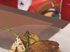 煎牛排配鹅肝-BONAZZA 意大利餐厅