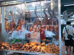 面包甜点陈列柜-陈光记烧腊店(罗保博士街店)