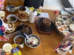 -包整·丝娃娃(一览甲秀楼风景店)