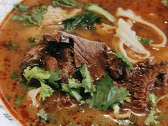 -每碗面馆(新鸿安大厦店)
