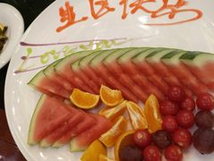 -天外天美食广场(哈尔滨路店)