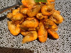 油爆小河虾-屋里厢上海菜馆