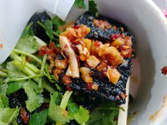 -黑色经典臭豆腐·湖南特产(坡子街店)