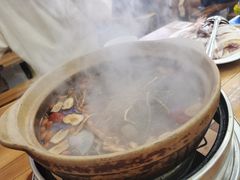 -广味炭炉鸡煲(宝业路分店)