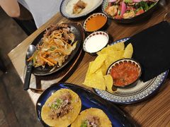 -Q MEX 库迈墨西哥餐吧(双井店)