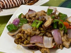 -大石鼓山庄·珠海第一烧猪