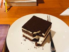 -西西弗书店&矢量咖啡(壹方购物中心店)