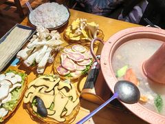 -民食香·腊排骨野生菌美食(木府店)