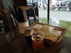 靠窗位-明将锅贴(五爱路店)