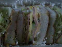 三明治-巴黎贝甜(大宁国际商业广场店)