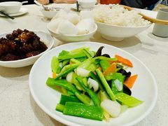 -泉上·发现DISCOVERY ·黔菜餐厅(银海元隆广场店)