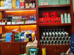 -偶屋里钵少爷(时代广场店)