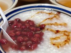 红豆稀饭-泥糊破店小酒馆·团建聚餐(南京西路店)