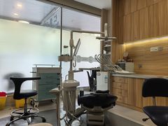 -上海仁爱医院口腔科 · 种植