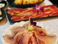 -鲜入围煮花胶鸡海鲜火锅