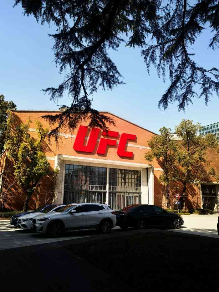 ufc精英训练中心-"你们到底专不专业,数据化有什么意义?某位.