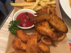 -必胜客(东大桥店)