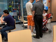 -麦当劳(轻轨曹杨路店)