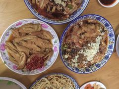 -赵姐猪耳朵饭店