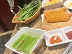 -七欣天香辣蟹火锅(上海银亿滨江店)