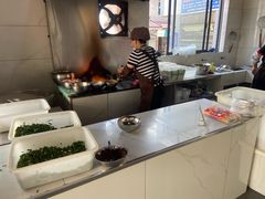 -正宗杨记普洱酸醋米线(总店)