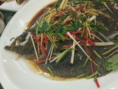 -烁佳海鲜大馅饺子