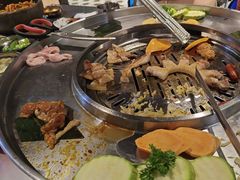 -哈哈碳都·牛肋条无限自助烤肉(宝龙店)