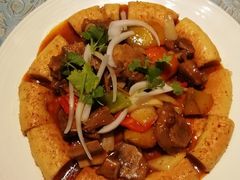 馕包肉-巴扎美食·新疆菜·西域歌舞表演餐厅(新疆大厦店)