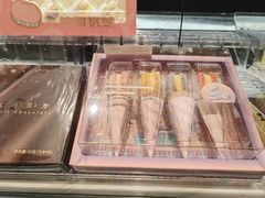 -七鲜超市(瑞虹天地太阳宫店)