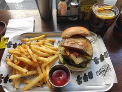 -Grinder 绞肉机汉堡(武定路店)