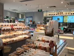 面包甜点陈列柜-BreadTalk面包新语·烘焙蛋糕(金光华广场店)