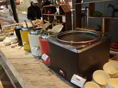 -筠咖啡西餐厅(上海国展宝龙丽筠酒店)