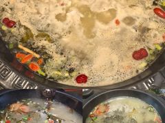 -景明轩•养生酸汤鱼火锅 云贵鲜菌 现舂野果酸汤(王寨小区店)