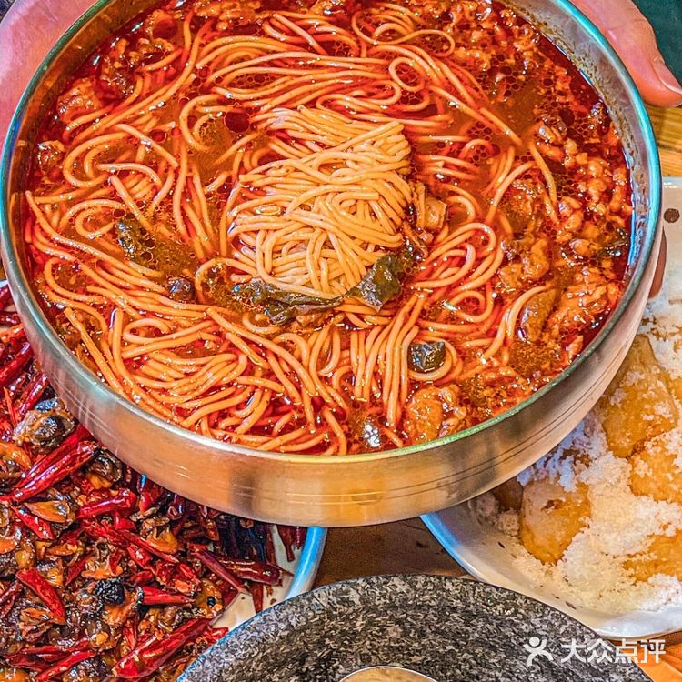 沈阳|🔥西塔No.1老式泥炉烤肉🌶️百济牛筋面太好Cī了叭