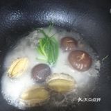 来一碗33元的鲍鱼捞饭吧[亲亲]