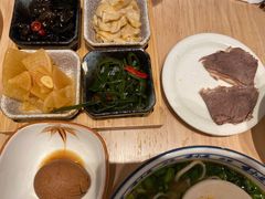 -嘻小北·兰州清汤牛肉面(南翔印象城MEGA店)