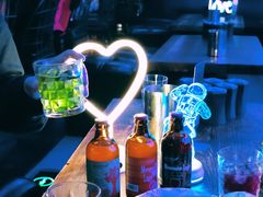 -UP嘻哈酒吧(粉巢店)