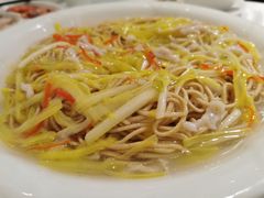 韭菜肉丝两面黄-老人和饭店(淮海中路店)