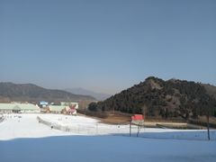 -十三陵雪世界滑雪场