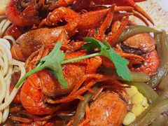 -龙巢盱眙龙虾·牛蛙·烧烤宵夜(八卦岭店)