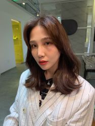 -AYO SALON