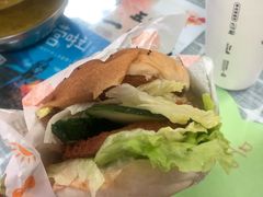 汉堡-天天向上素食餐厅(五台山店)