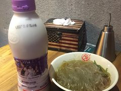 -万记麻辣烫国展总店